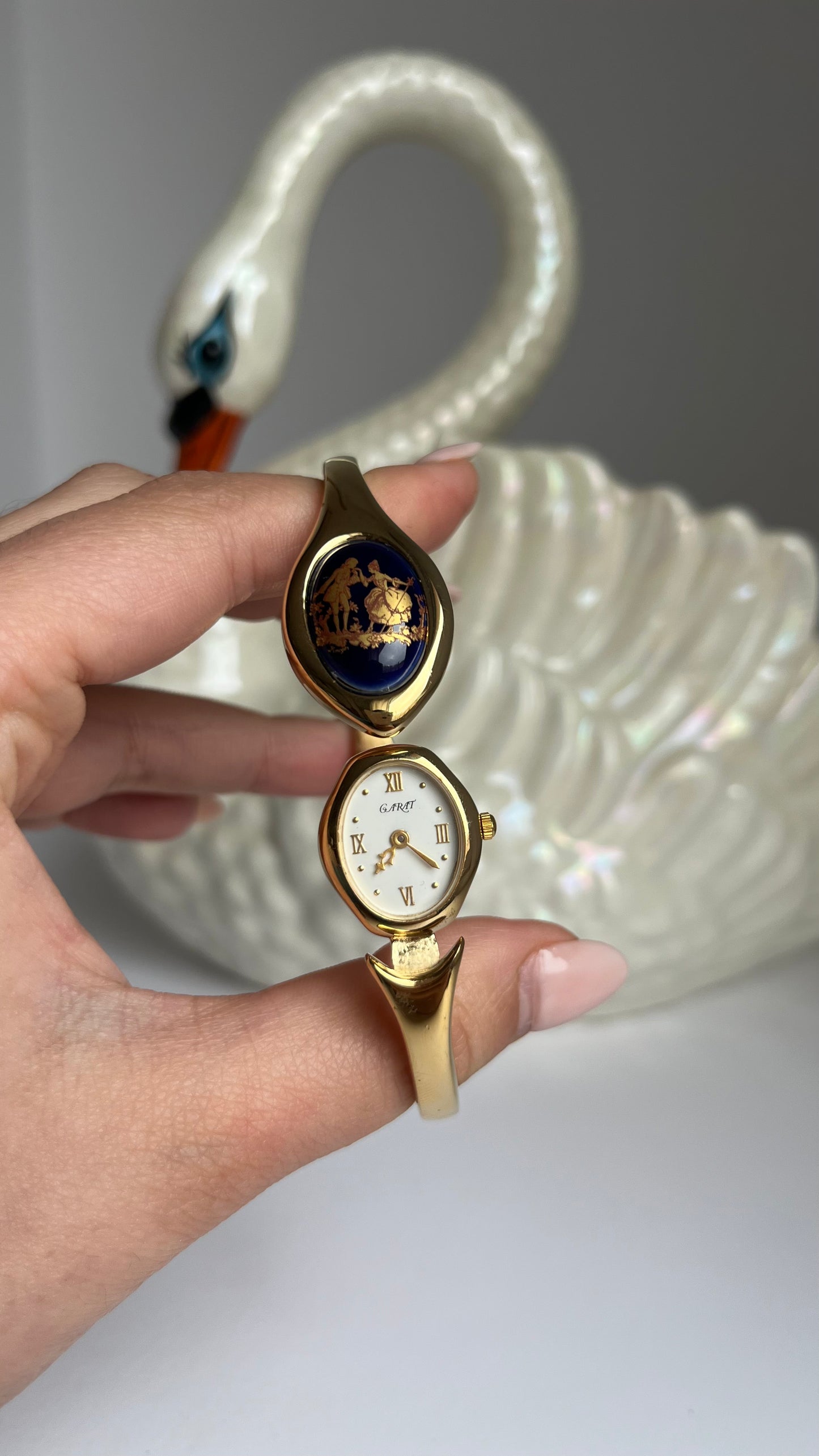 Limoges Carat Vintage Watch